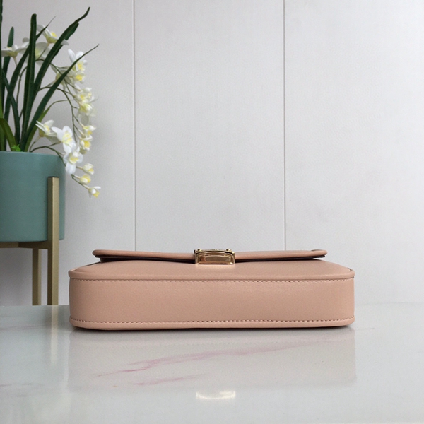 マイケルコースバッグ側面デザイン